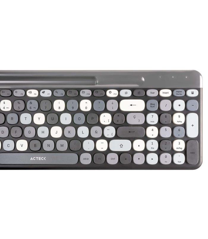 KITACT1090_full.jpg